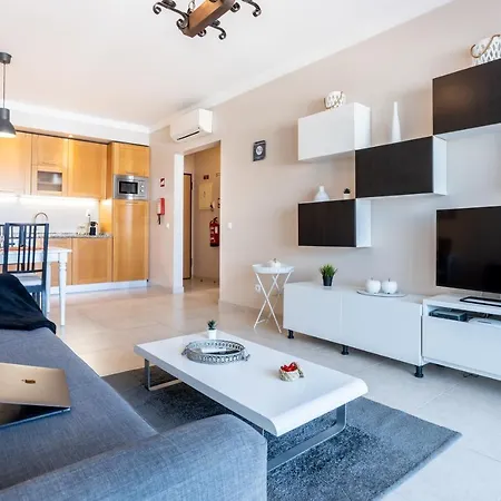 Behappy Apartment Erika - Big Pool And Balcony With Bbq *